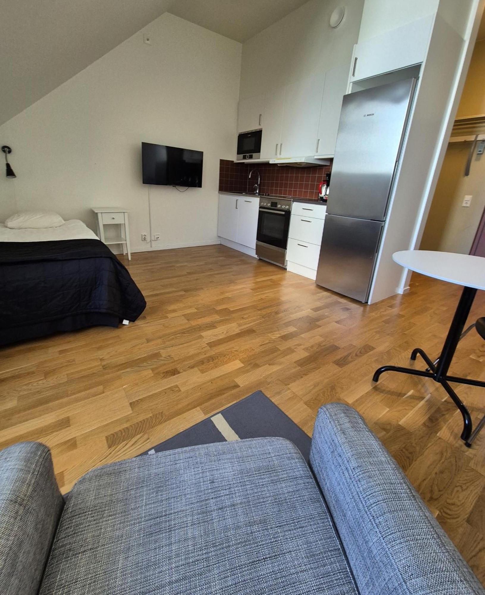 Hotel Torslanda Gothenburg Bagian luar foto
